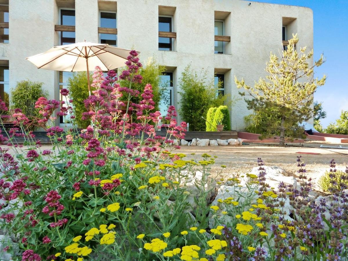 Maison De 6 Chambres Avec Piscine Privee Jardin Amenage Et Wifi A Mane Mane  Luaran gambar